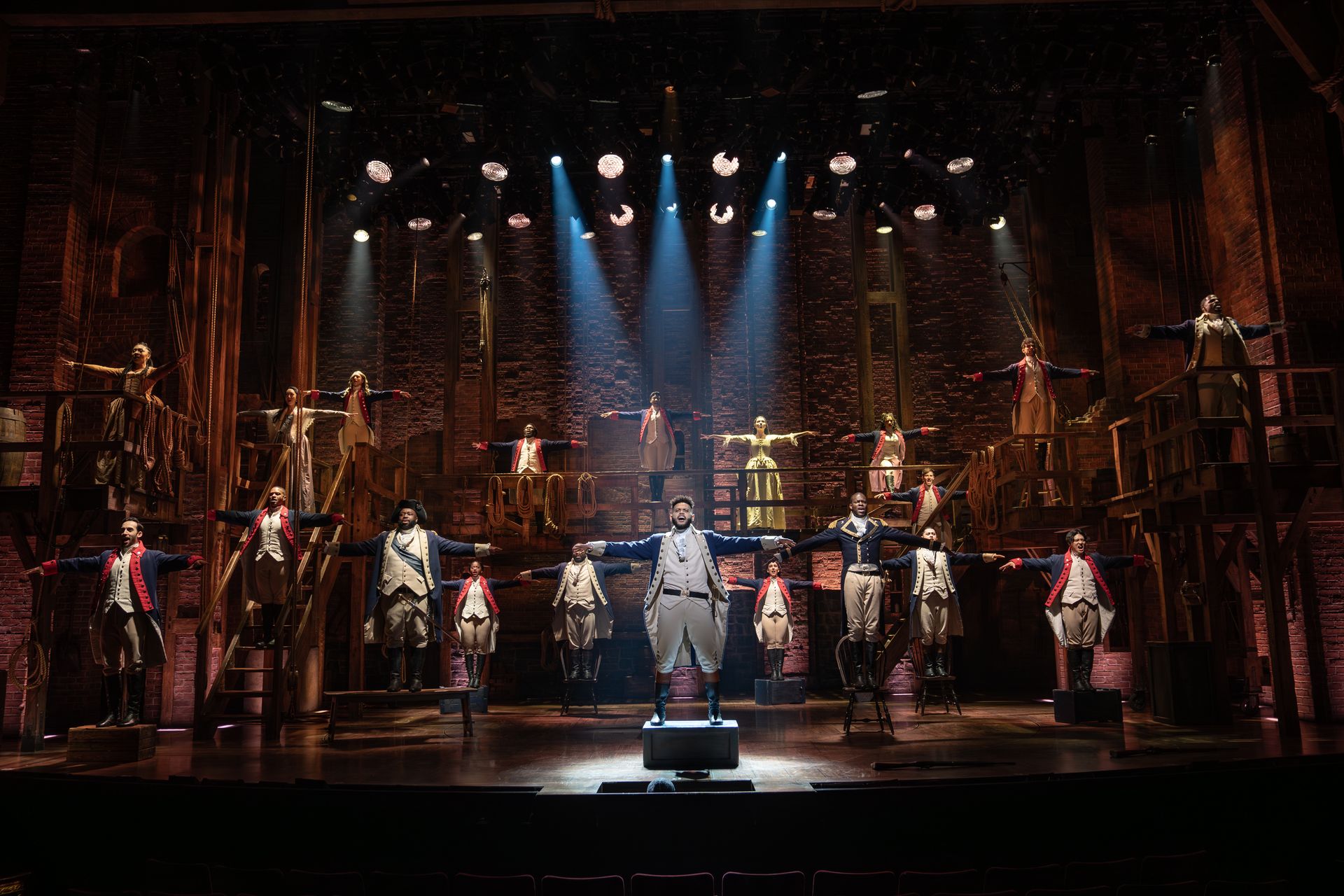 Hamilton - Imagem 2